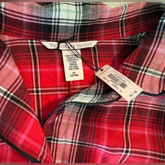 Victorias Secret Holiday Romper Pajamas NWT Medium - Picture 6 of 6